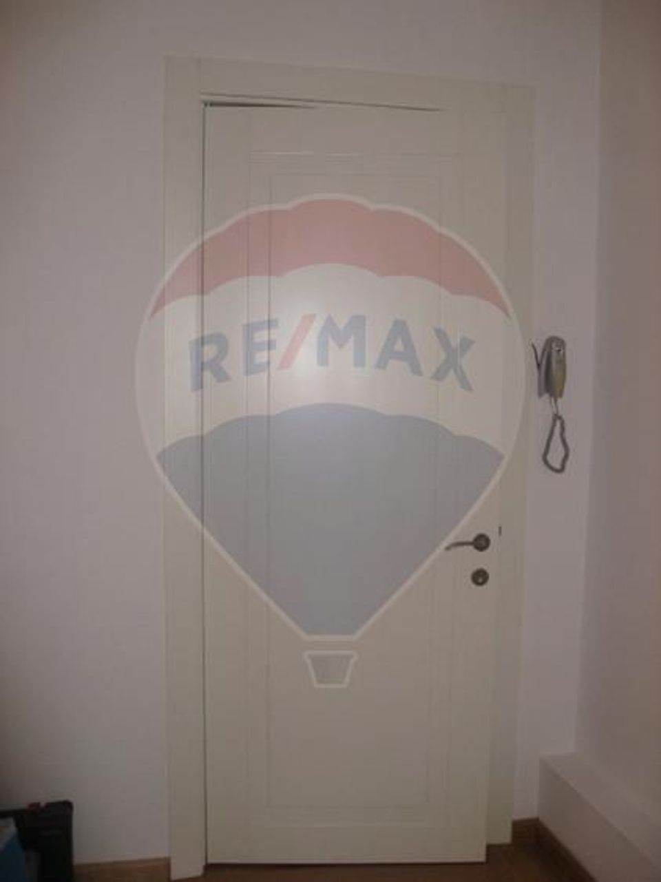 Apartament 6 camere decomandat