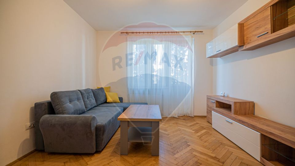 2 room Apartment for rent, Centrul Civic area