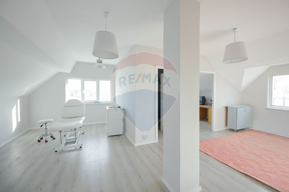 5 room House / Villa for sale