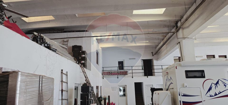 Spațiu Industrial & Comercial – 11735 mp, Hala 2900 mp, Birouri 727 mp