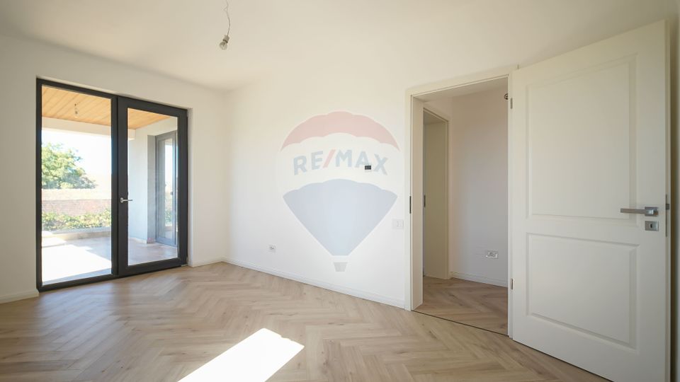 5 room House / Villa for sale