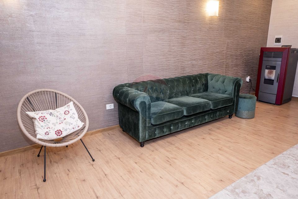 Vila 5 camere complet mobilata, foișor, teren generos