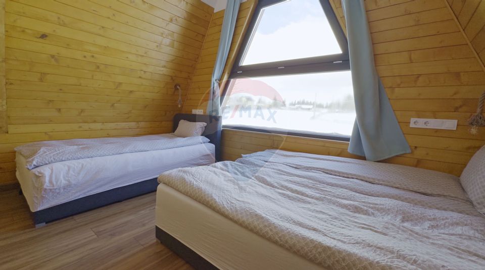 Vând cabană, la munte, Mărișel