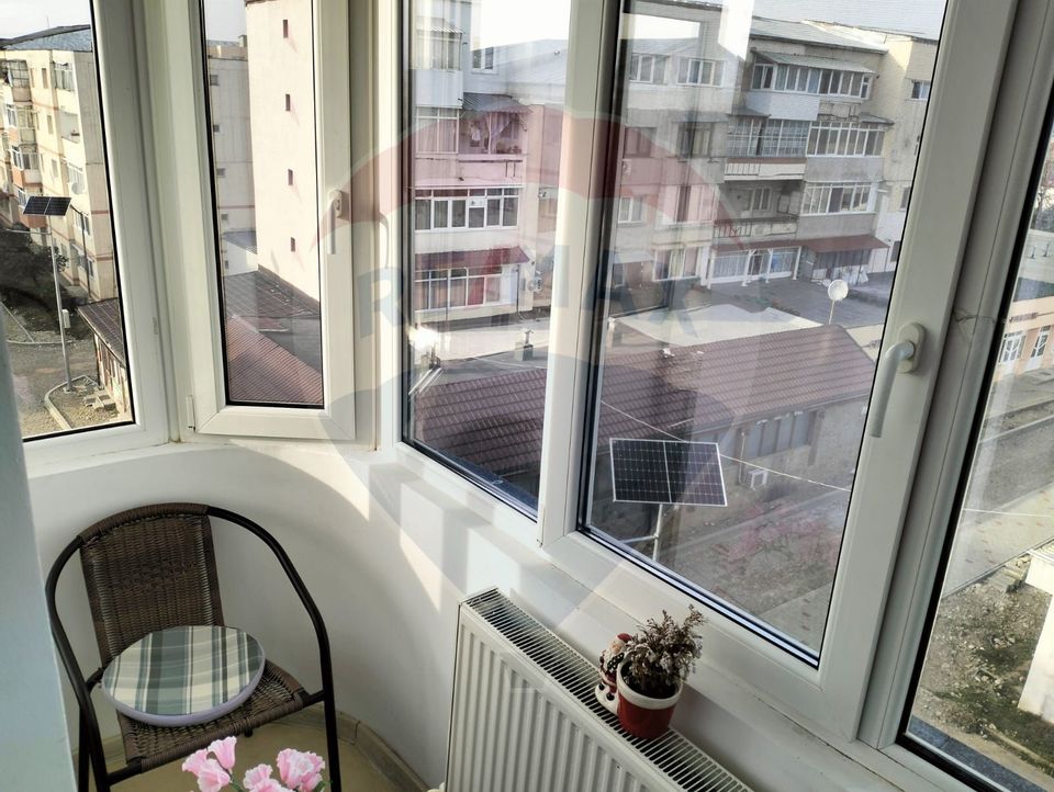 Apartament cu 3 camere de vanzare str. Mihai Viteazu in Buhusi