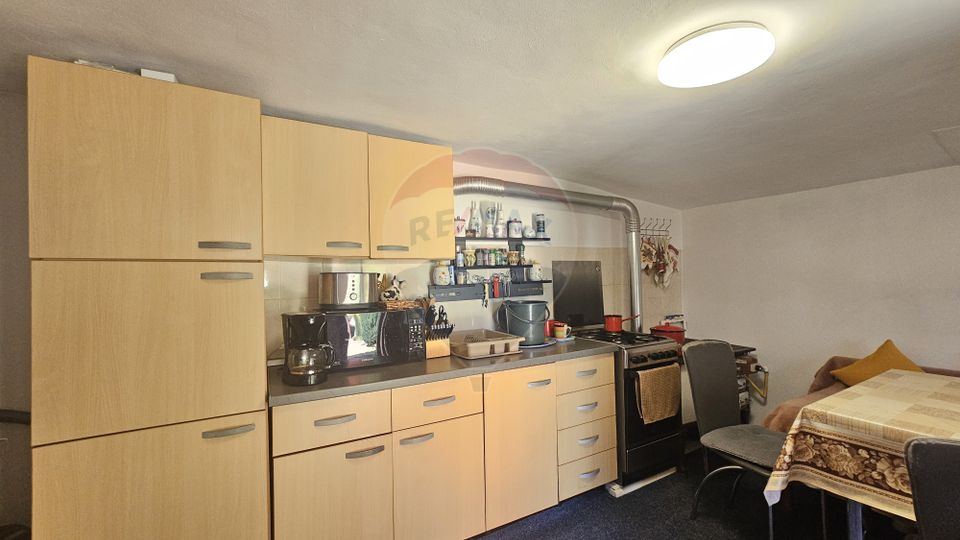 Casă autentică mocănească | Grădină 881 mp | Zonă liniștită | Săcele