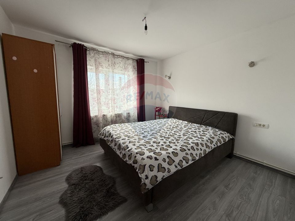 Casă / Vilă cu 3 camere de închiriat in Tuzla Constanta