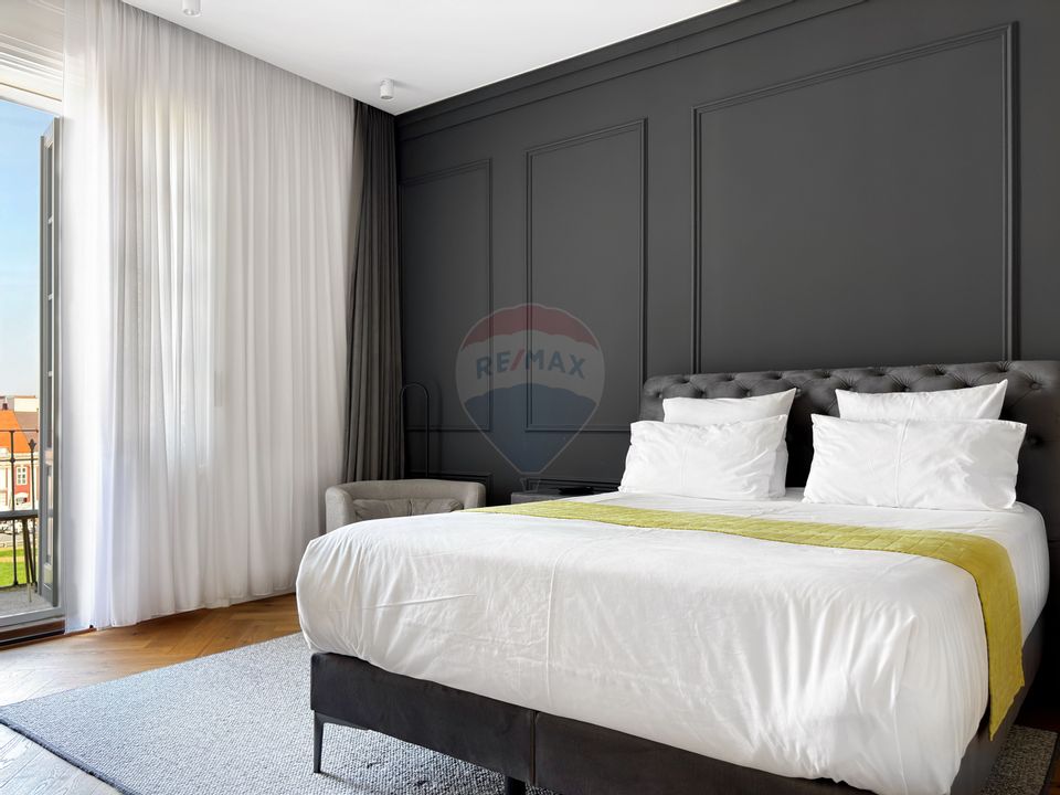 Vedere directă spre Piața Unirii, finisaje lux, apart. chirie, 97.6 mp