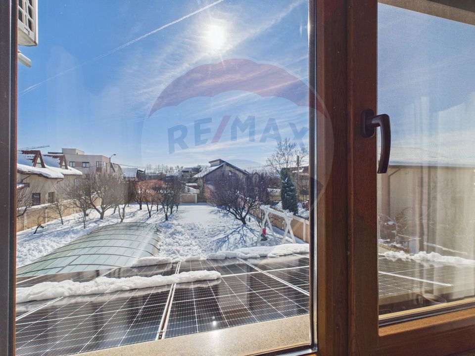 Villa with 6 rooms, pool and land 1300 sqm, for sale in Otopeni