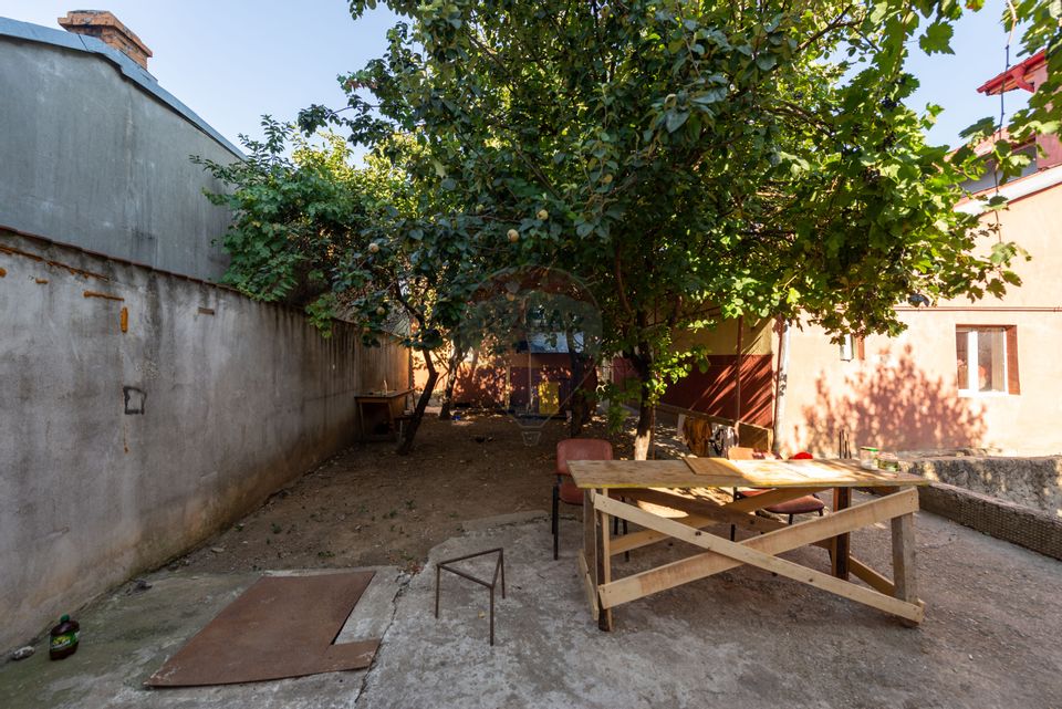 Casa individuala 4 camere, 265mp teren, Progresul , Sector 4