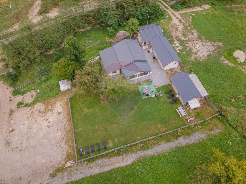 Casă de vacanță de vânzare – afacere la cheie