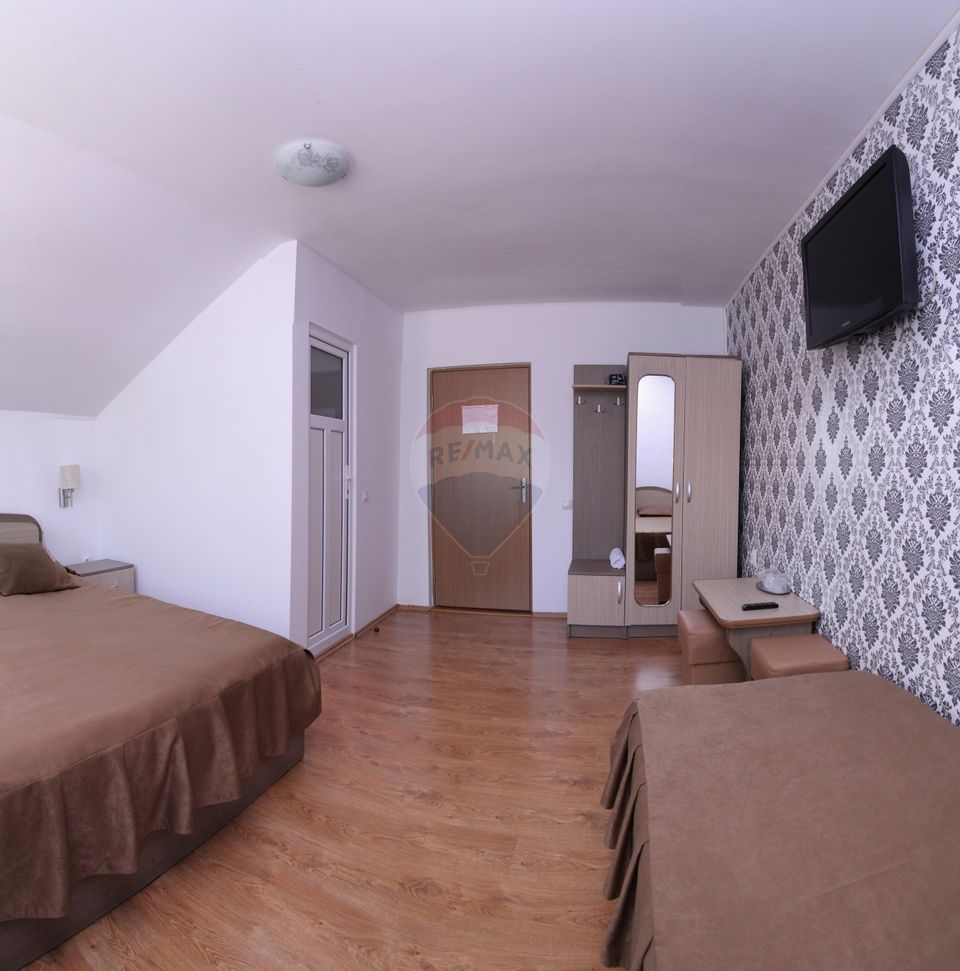 14 room Hotel / Pension for rent, Faget area