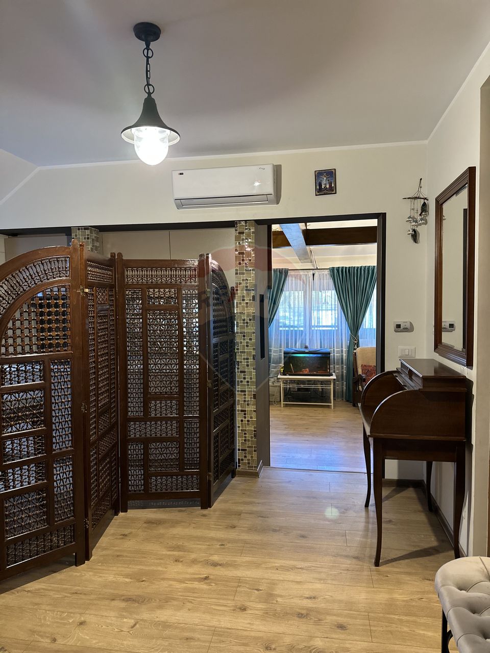 80sq.m Office Space for rent, Central area