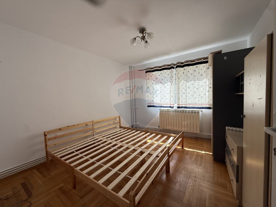 Apartament cu 3 camere de inchiriat zona Tomis Nord Campus Constanta