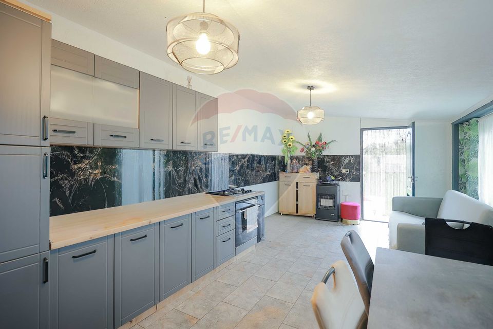 Confort modern pe un singur nivel. Casă nouă în Oșorhei, 4 cam. 147 mp