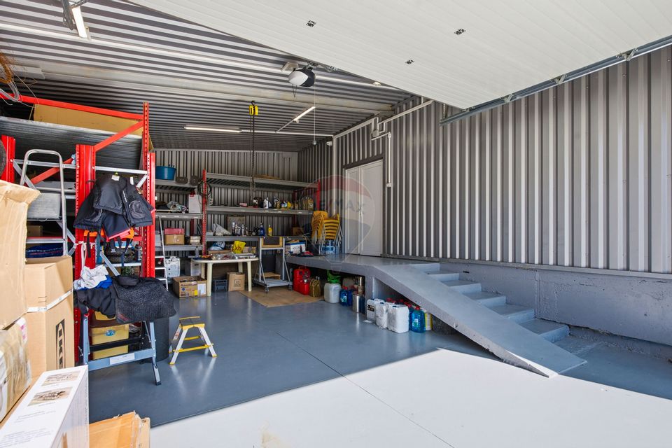 Hală Multifuncțională de Vânzare 600mp și Teren 924mp în Bucium - Iași