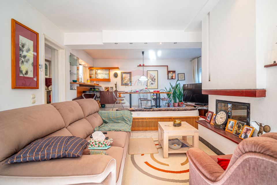 5 room House / Villa for sale, Central area