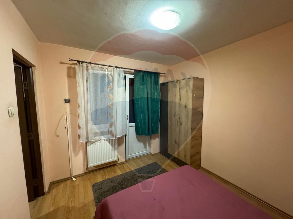 DE INCHIRIAT-apartament 2 camere, etaj2