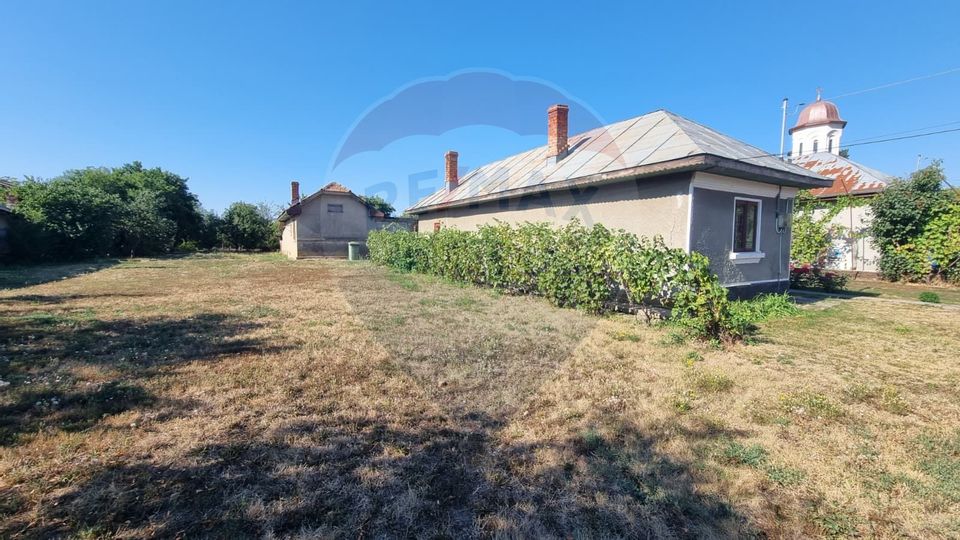 Teren intravilan de inchiriat  - 3.600mp Șoseaua Unirii – Balotești