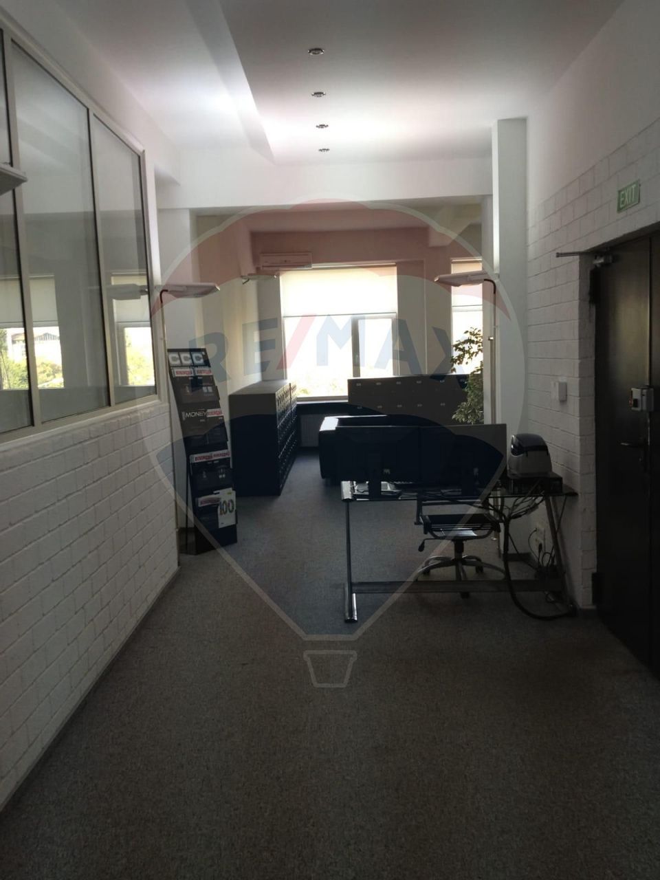 Spațiu de birouri de 4,000mp de vânzare în zona Industriilor