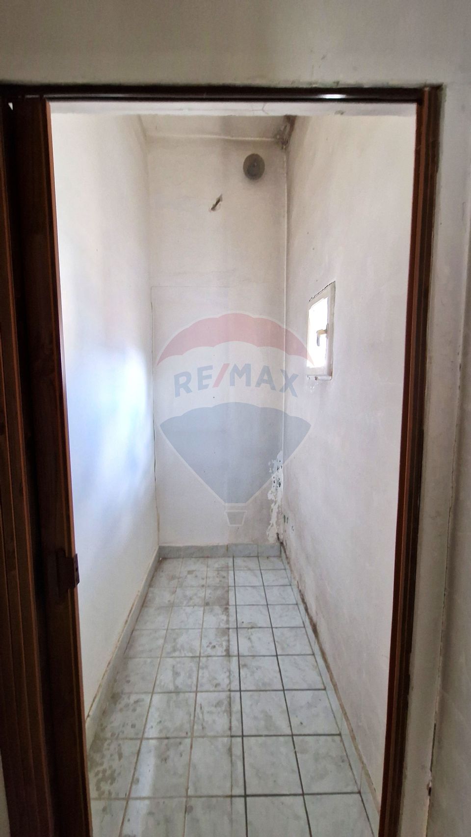 Apartament cu 4 camere de vânzare, Unirii