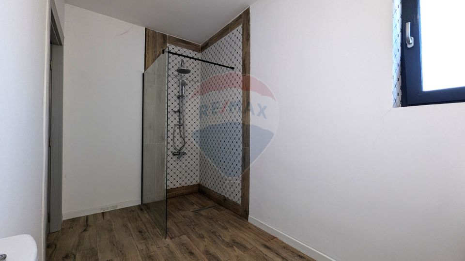 4 room House / Villa for sale