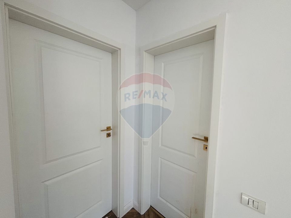 4 room House / Villa for sale