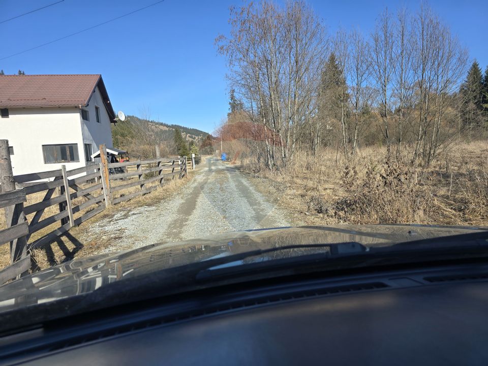 Land 3,135sqm Dorna-Arini / Drumul GURA NEGRI