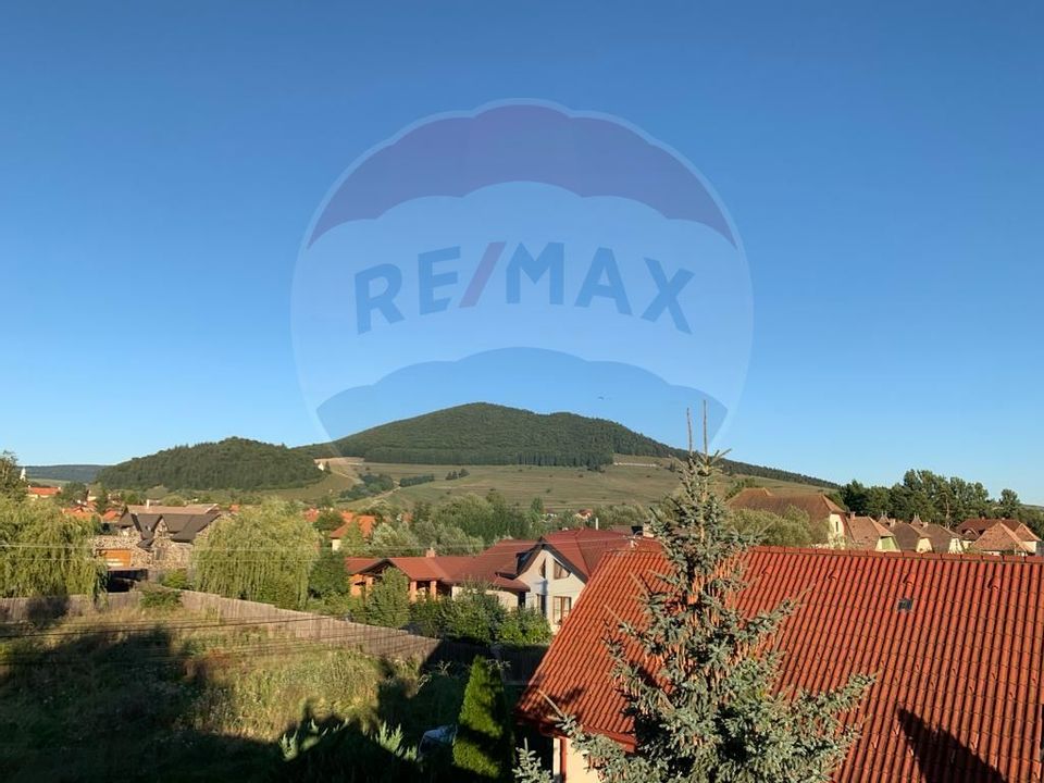 4 room House / Villa for sale, Sumuleu Ciuc area