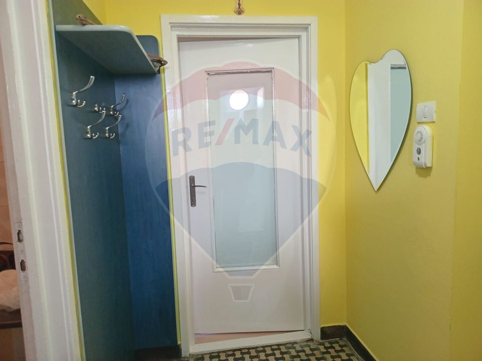 Apartament 1 CAMERA  în zona Podgoria