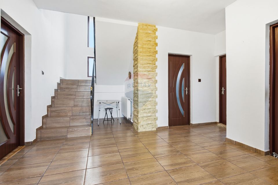 6 room House / Villa for sale, Central area