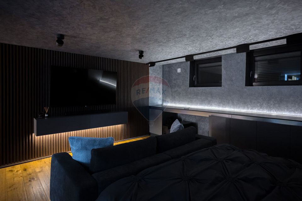 De vanzare! Studio boutique cu finisaje de lux, ultracentral, Brasov