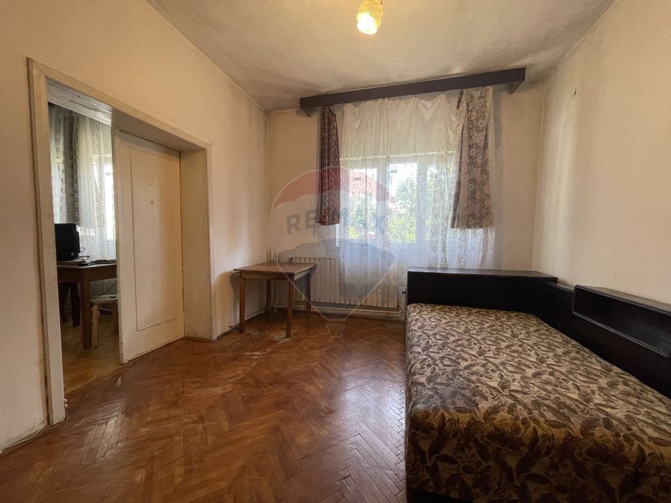 15 room House / Villa for sale, Elisabetin area