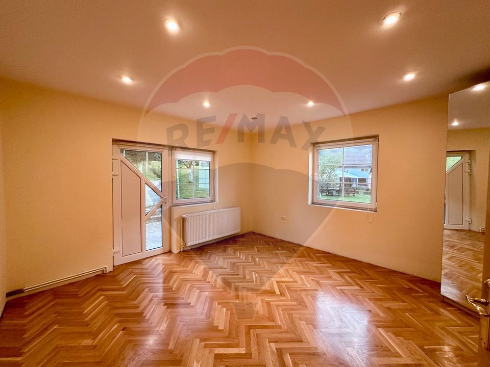 Casa de vanzare pe Str.Argintului/Cisnadie