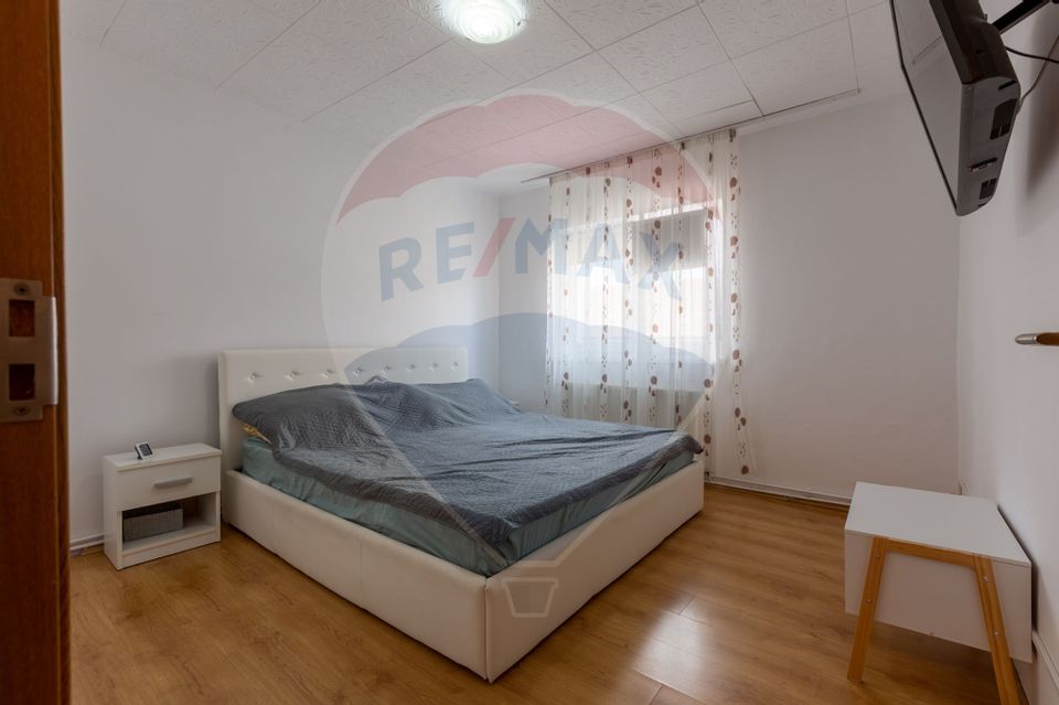 Apartament cu 3 camere, 2 bai si 2 balcoane in cartierul Vitrometan