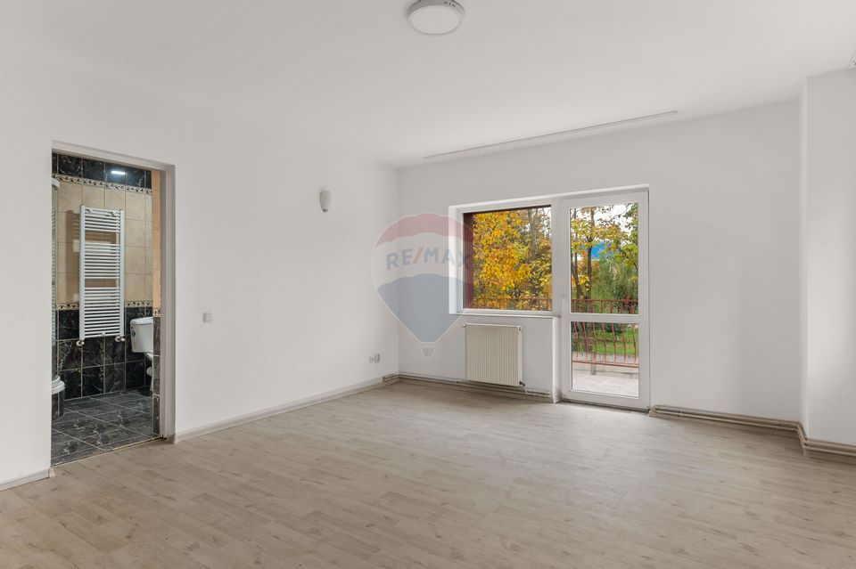 DE INCHIRIAT  Vilă cu 14 camere PIPERA/VOLUNTARI/ROND OMV