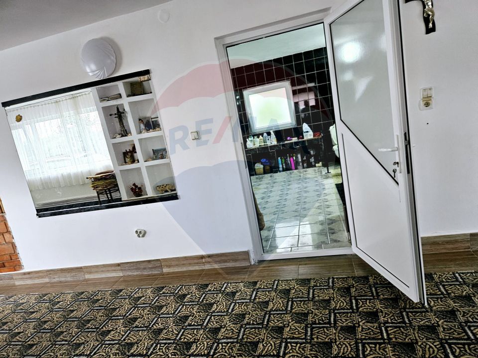 5 room House / Villa for sale