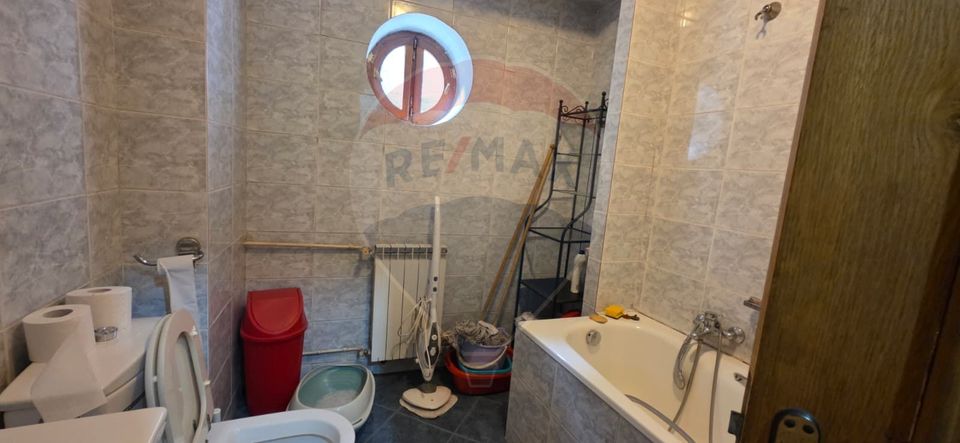 5 room House / Villa for sale, Grivita area