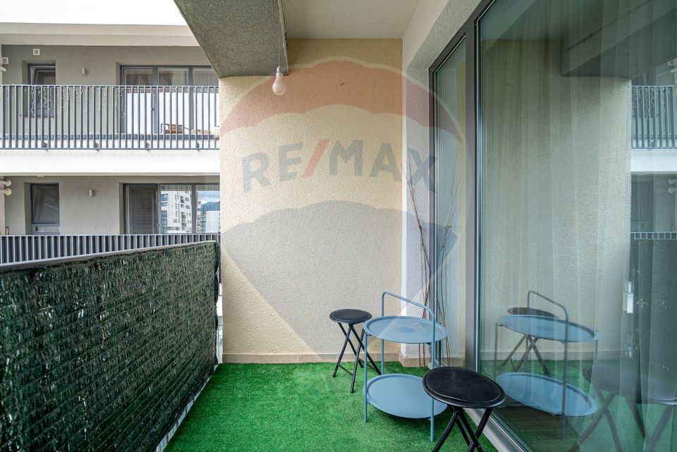 2 room Apartment for rent, Tractorul area