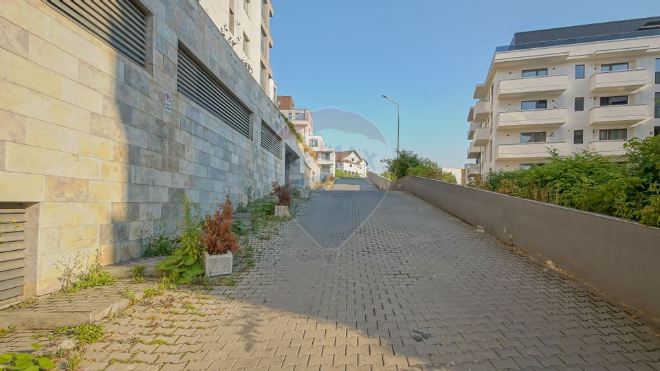PENTHOUSE cu 3 terase și parcare subterană,  în inima Brașovului