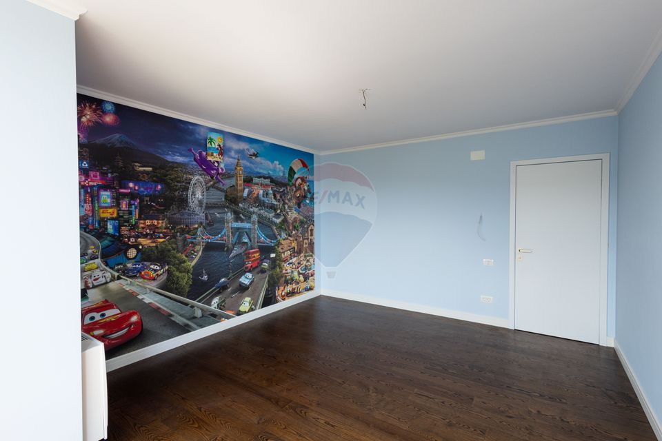 5 room House / Villa for sale