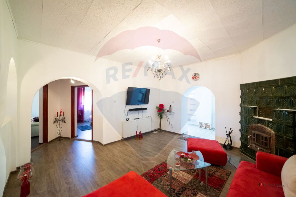 Vând/Schimb casă duplex 150 mp cu piscină – Turnu (10 min de Arad)