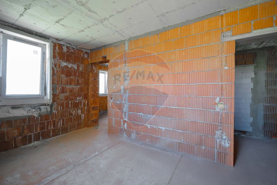 De vânzare casă cu un proiect deosebit, la roșu , Str. Gheorghe Doja