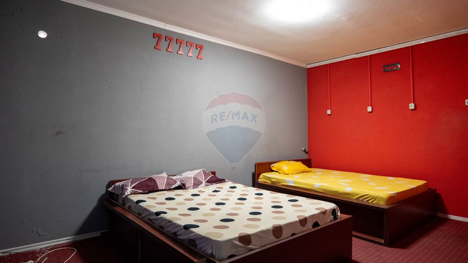 Vânzare imobil cu funcțiune mixtă Ungureni/ Dambovita