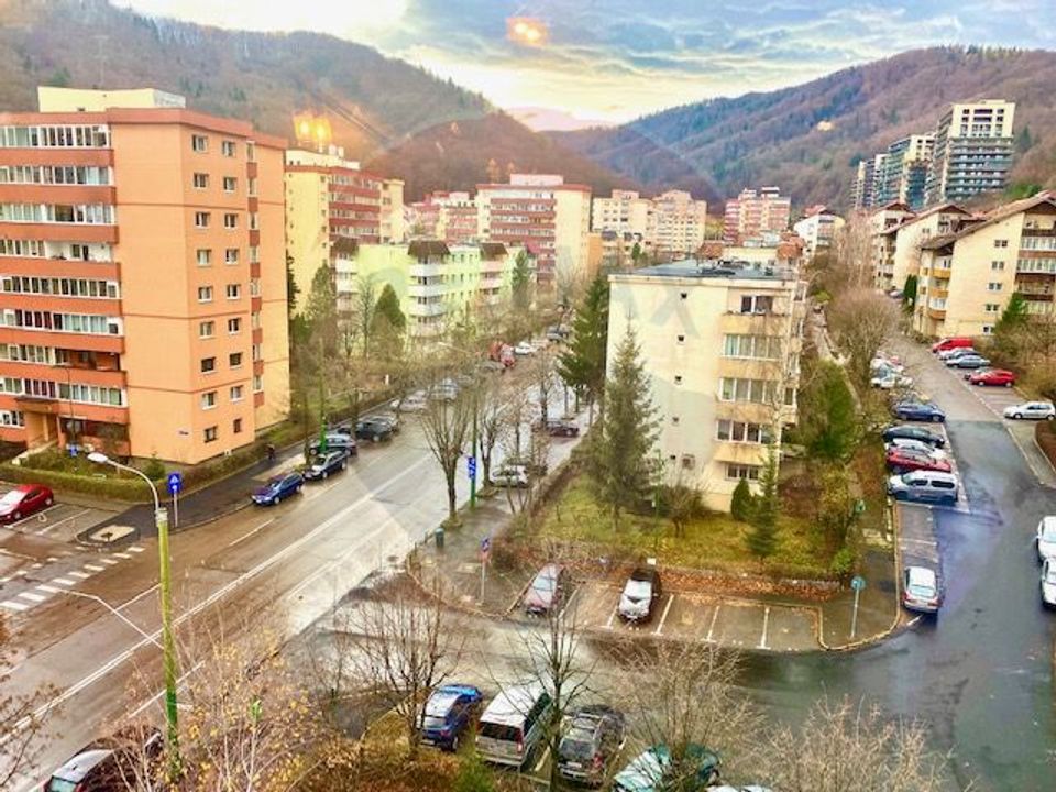 4 room Apartment for rent, Valea Cetatii area