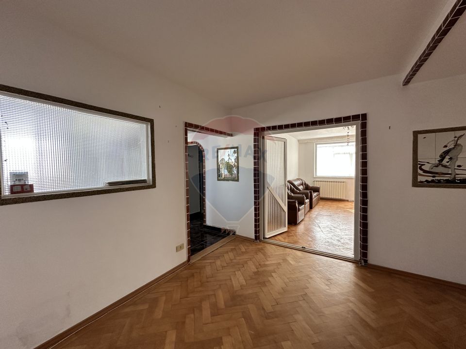 2 room Apartment for sale, Central area