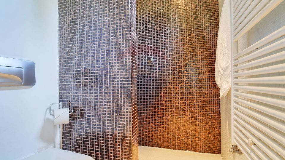 Proprietate de vânzare – Clădire premium pe drumul spre Poiana Brașov