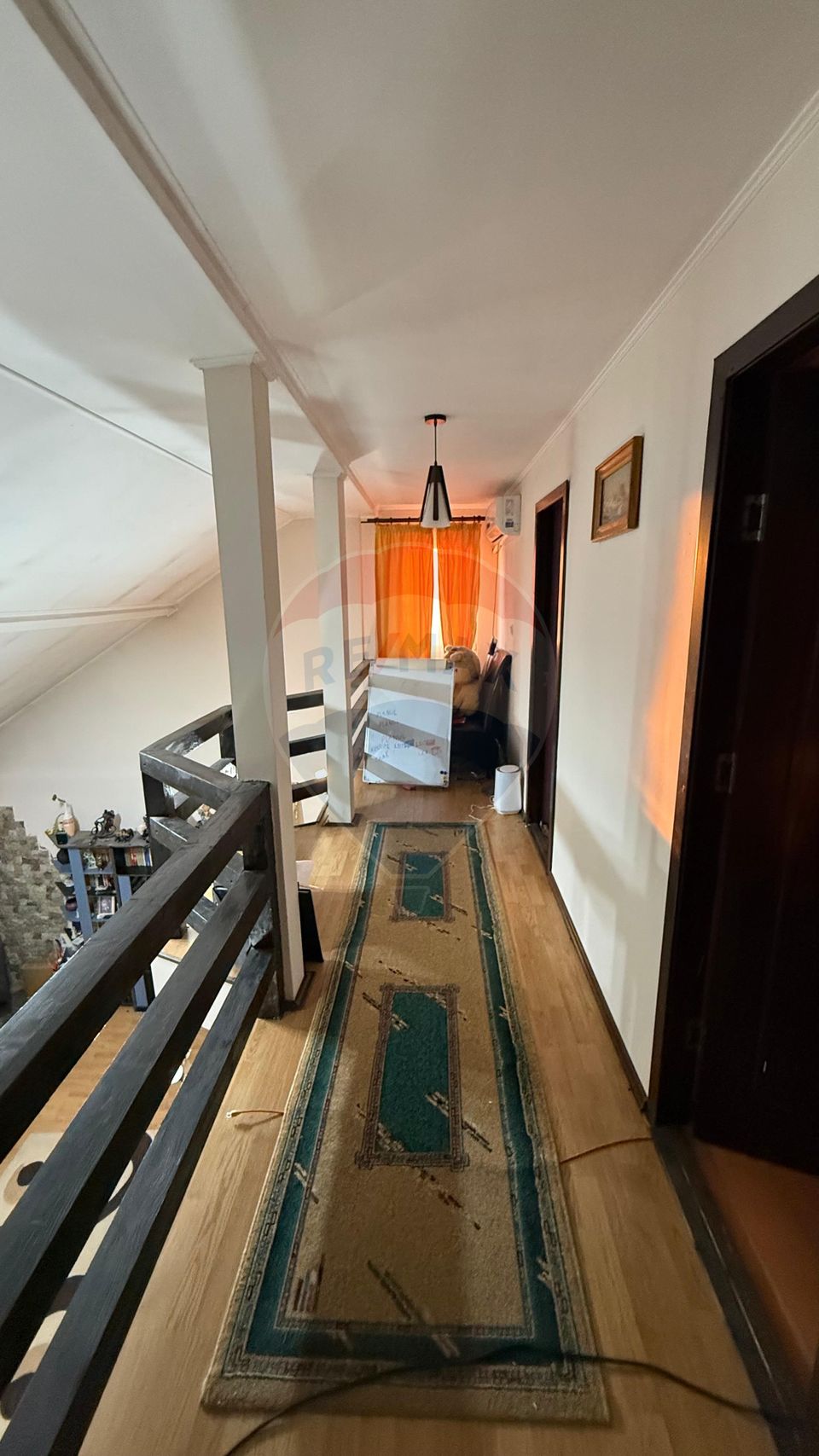 5 room House / Villa for sale, Est area