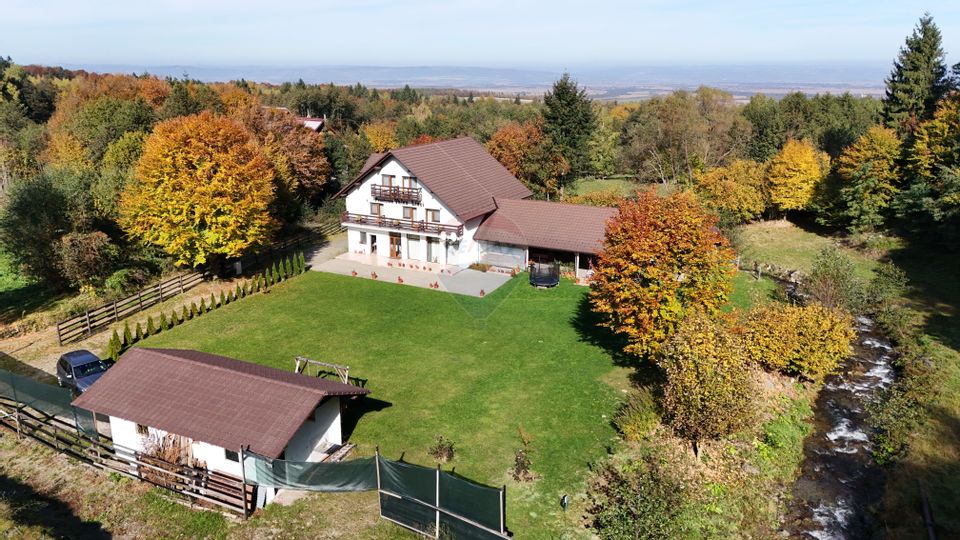 Pensiunea Valea Lisei – nouă, complet utilată | COMISION 0%