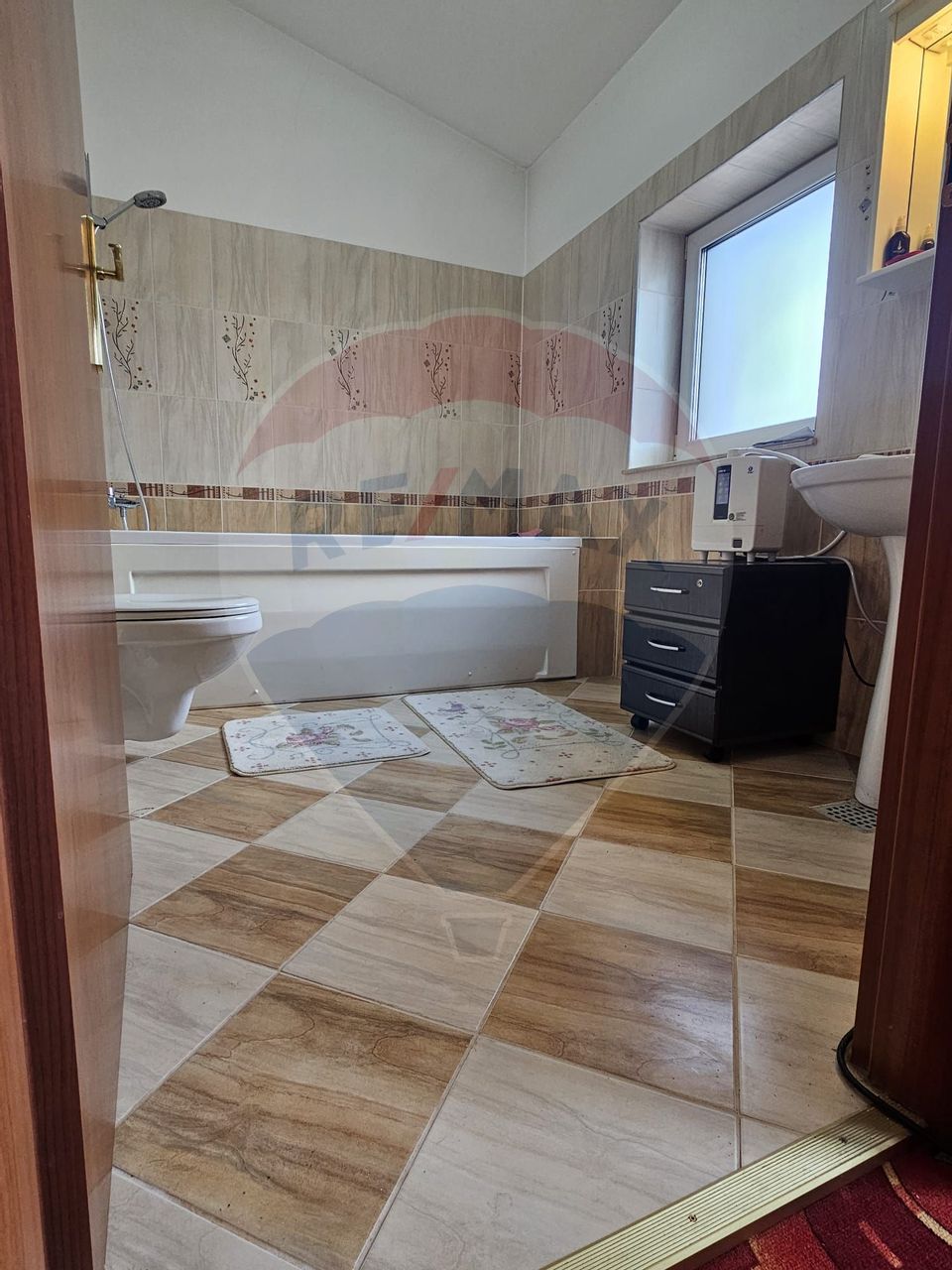 Casa cu teren in Tureni de 2300 mp, la 20 km de Cluj-Napoca