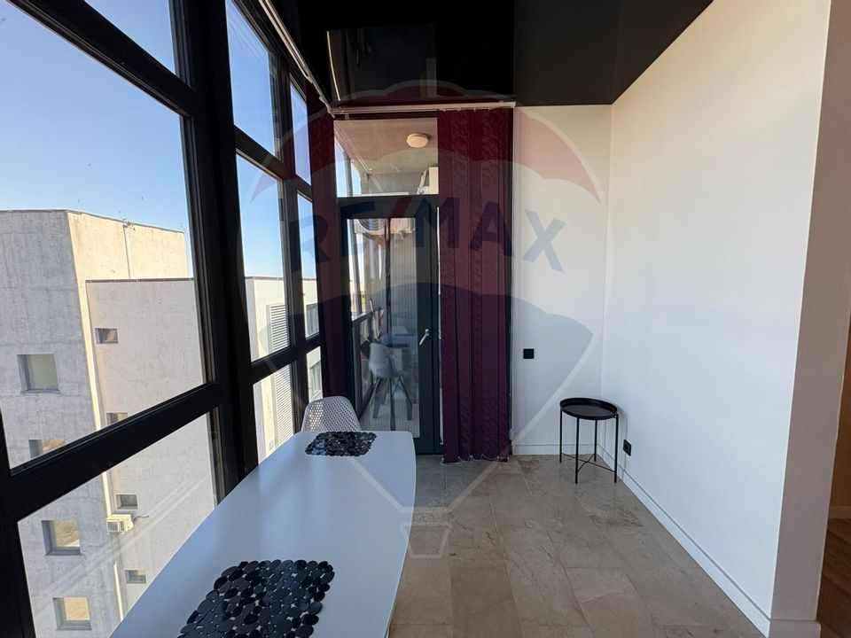 Vanzare Apartament cu 3 camere lux cu vedere la lac în zona Tomis Nord